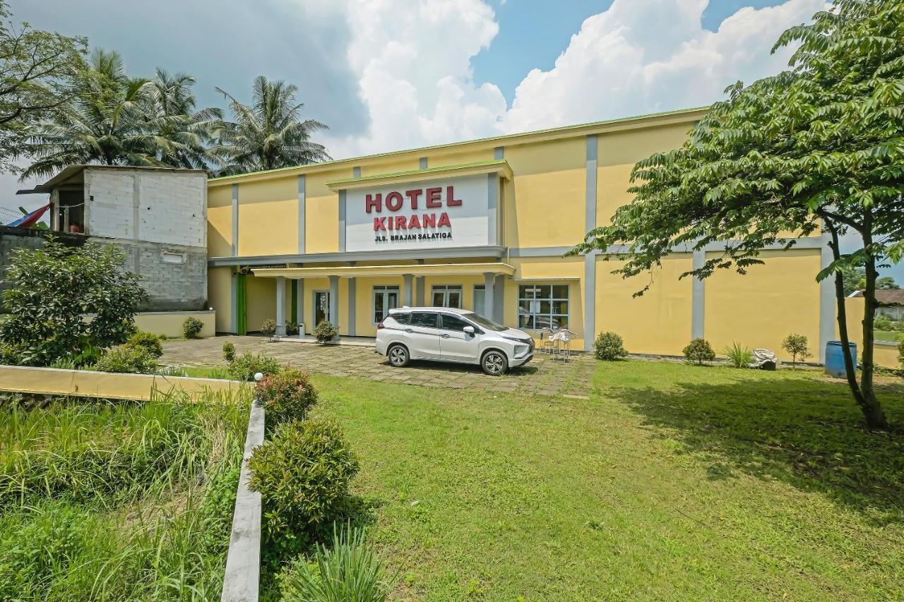 Oyo 92483 Hotel Kirana 沙拉迪加 外观 照片